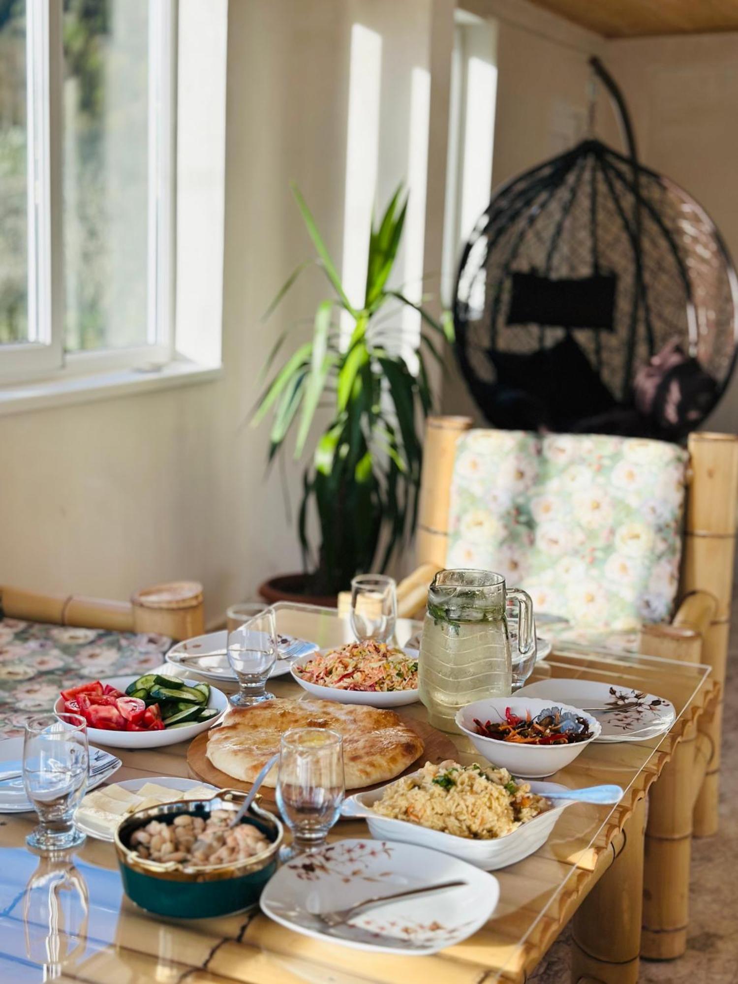 Guest House Victor Zhabeshi Bagian luar foto